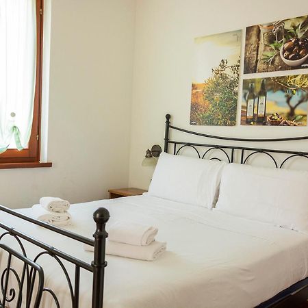 Agriturismo Il Giardino Degli Ulivi Lazise Eksteriør bilde